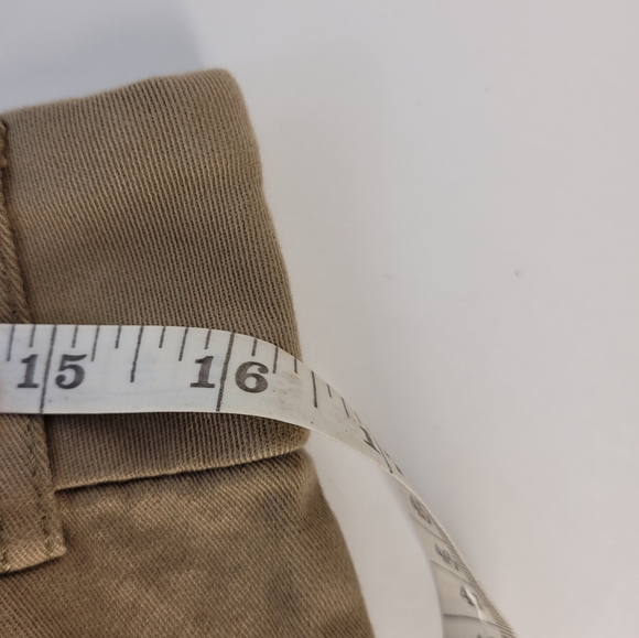 Rick's khaki shorts women size 10 - Picture 6 of 6